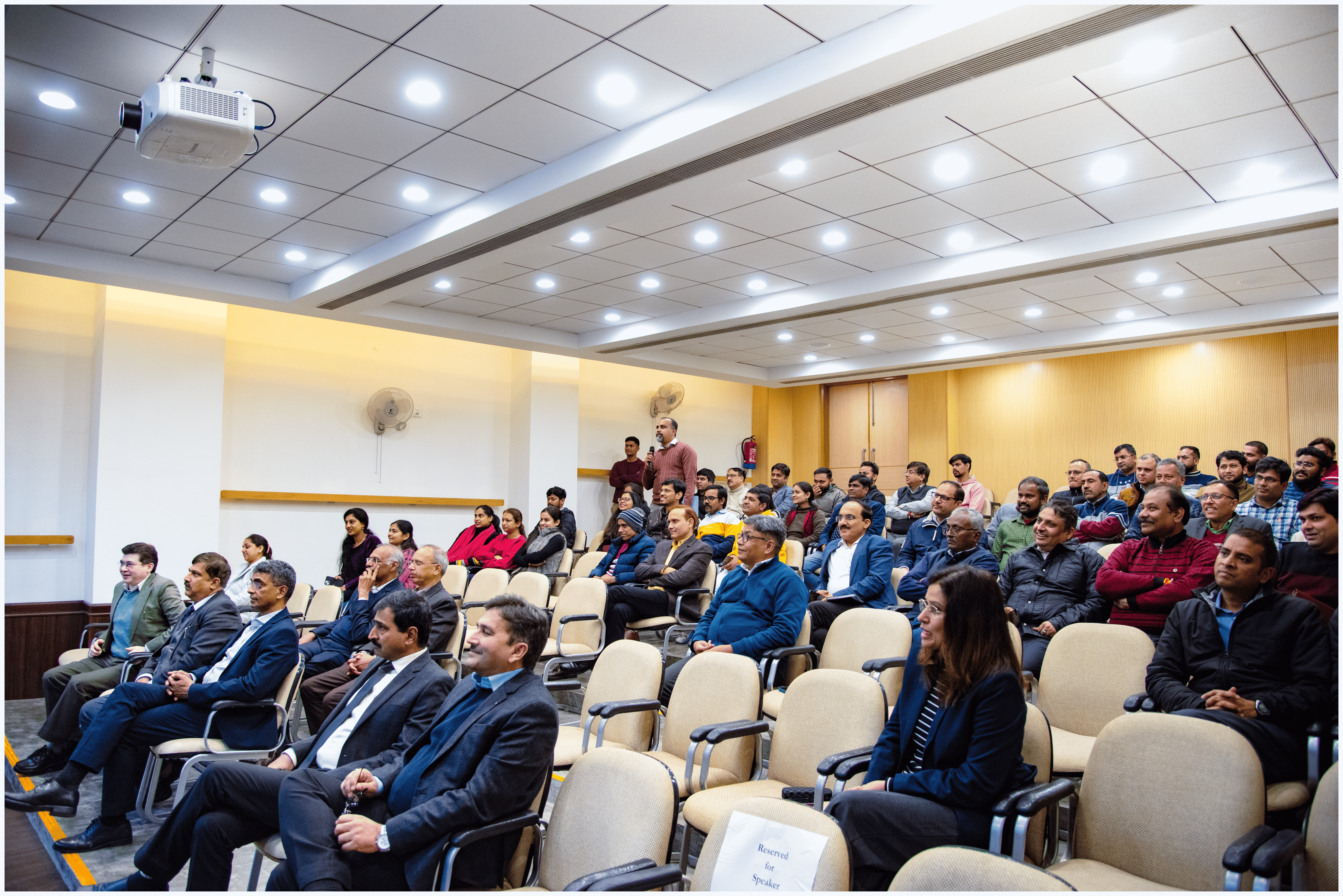 NHSRCL એ 2 જાન્યુઆરી 2025ના રોજ ટાટા મુંબઈ હાફ મેરાથોન 2025માં ભાગ લીધો